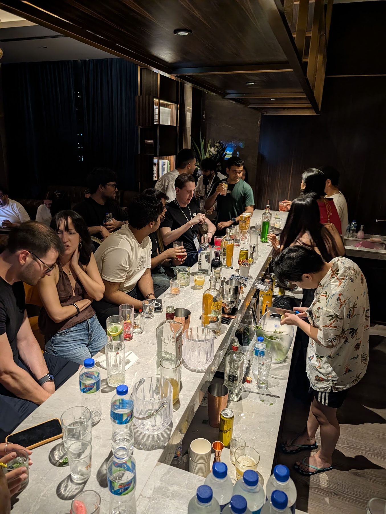 Bar takeover, full counter